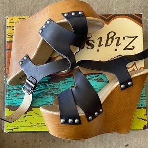 Zigi Soho Wedges